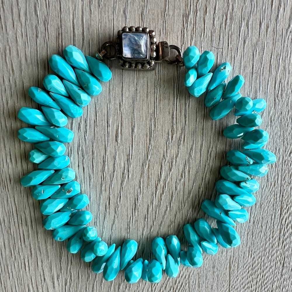 SOLD! - Sleeping Beauty Turquoise Bracelet w Moonstone Clasp – 1990s Vintage